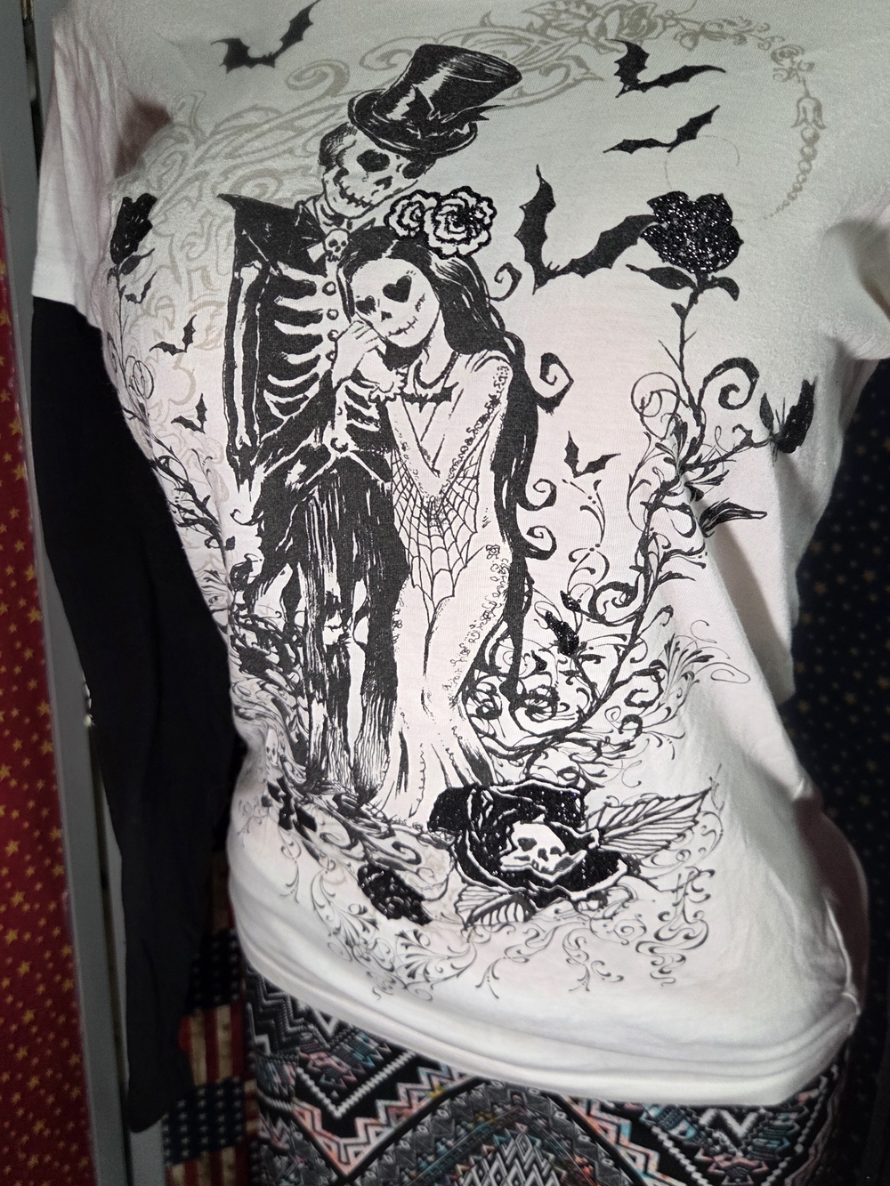 **White & Black Graphic Long Sleeve Tee**